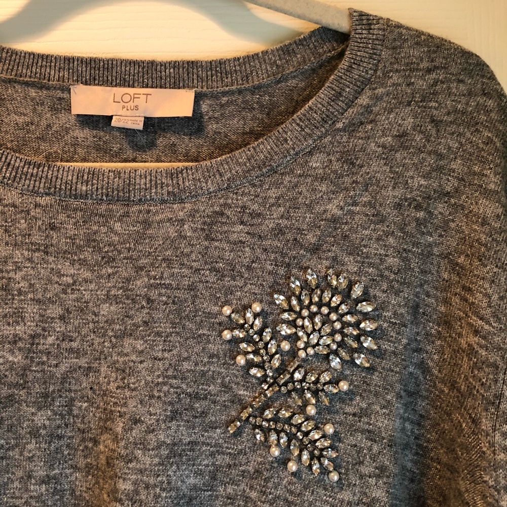 NWT LOFT Plus Size 20/22 Rhinestone Sweater
